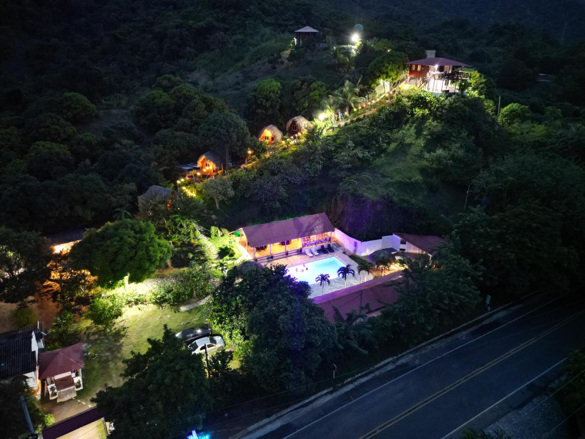 Cabanas Orlando Y Mas Na' Tayrona エル・ザイノ エクステリア 写真